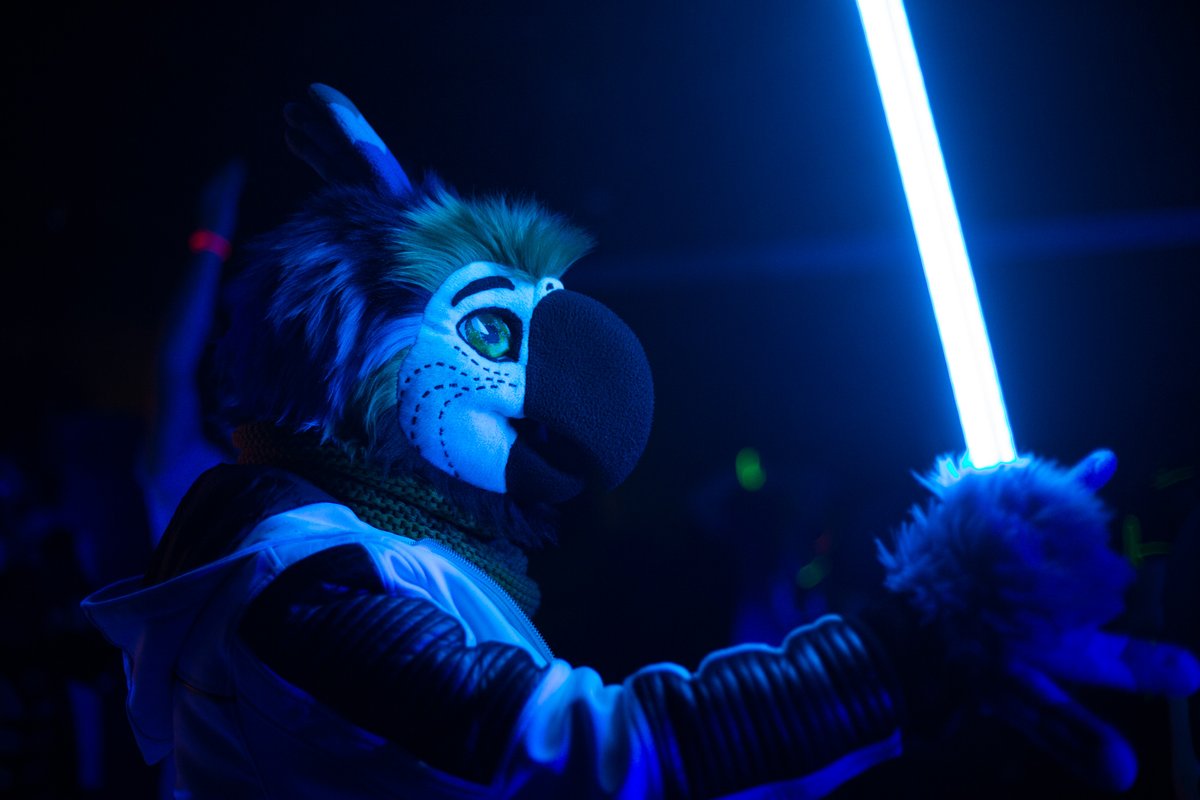 ✿°•∘federkeks∘•°✿ ➞ 🦋 (@federkeks) on Twitter photo May the force be with you, young birdawan. You'll surely need it for the dancefloor of destiny! 🕺✨
Thank you for the fantastic time at <a href="/FurstrikeNrw/">Furstrike NRW</a>
#FursuitFriday #furdance
📸 the charming @Tillikum
🦜 Léo May the force be with you, young birdawan. You'll surely need it for the dancefloor of destiny! 🕺✨
Thank you for the fantastic time at <a href="/FurstrikeNrw/">Furstrike NRW</a>
#FursuitFriday #furdance
📸 the charming @Tillikum
🦜 Léo