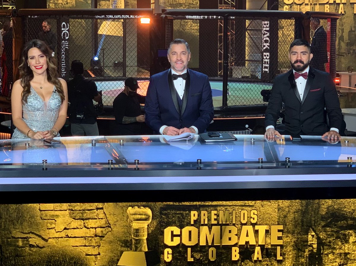 CelisDeportes's tweet photo. 🔆🔆 #PremiosCombate 🔆🔆
Lo mejor del #MMA
📺 @TUDNUSA - @TUDNMEX Pelea del año
Peleador del año
Knockout del año
Sumisión del año
Remontada del año
Debut del año
Corazón de peleador
Sorpresa del año
Favorito de los fans
@combateglobal
@LINDSAYDEPORTES
@albagalindo
@pubeknows https://t.co/fSghTNpWQP