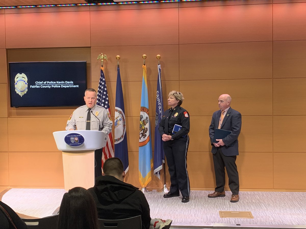 FairfaxCountyPD's tweet photo. Chief Davis, Harrisonburg Police Chief Kelley Warner, and @edocarroll provide details of an alleged serial killer in Virginia. #FCPD https://t.co/VLkLEzgBWT