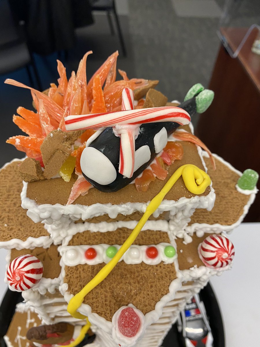 JudgeLeonard's tweet photo. Further evidence that Die Hard is a Christmas movie. The gingerbread house that my administrative assistant made is about to win the competition. #YippeeKiYay #NakatomiPlaza https://t.co/qGEdA3Qx8j