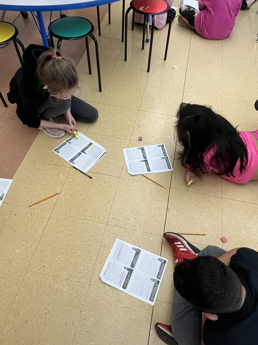 mrs_zangara's tweet photo. Room 219 was filled with Inferencing Detectives! All Detective Squads were on the case! #3rdgradereaders https://t.co/EUIuon7r7N