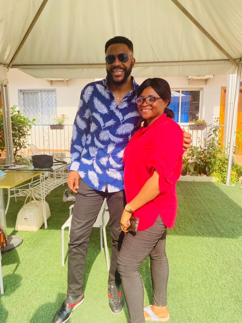 MariePelagie's tweet photo. I had the most distinct honor of meeting & sharing the stage with one of Africa’s giants @Ebuka at the just ended BONTEH DIGITAL MEDIA AWARDS #5thbdma
His graciousness is humbling & this has definitely been one of the best highlights for the media sector in Cameroon. 🇨🇲 loves u https://t.co/xW1NSzlAbI