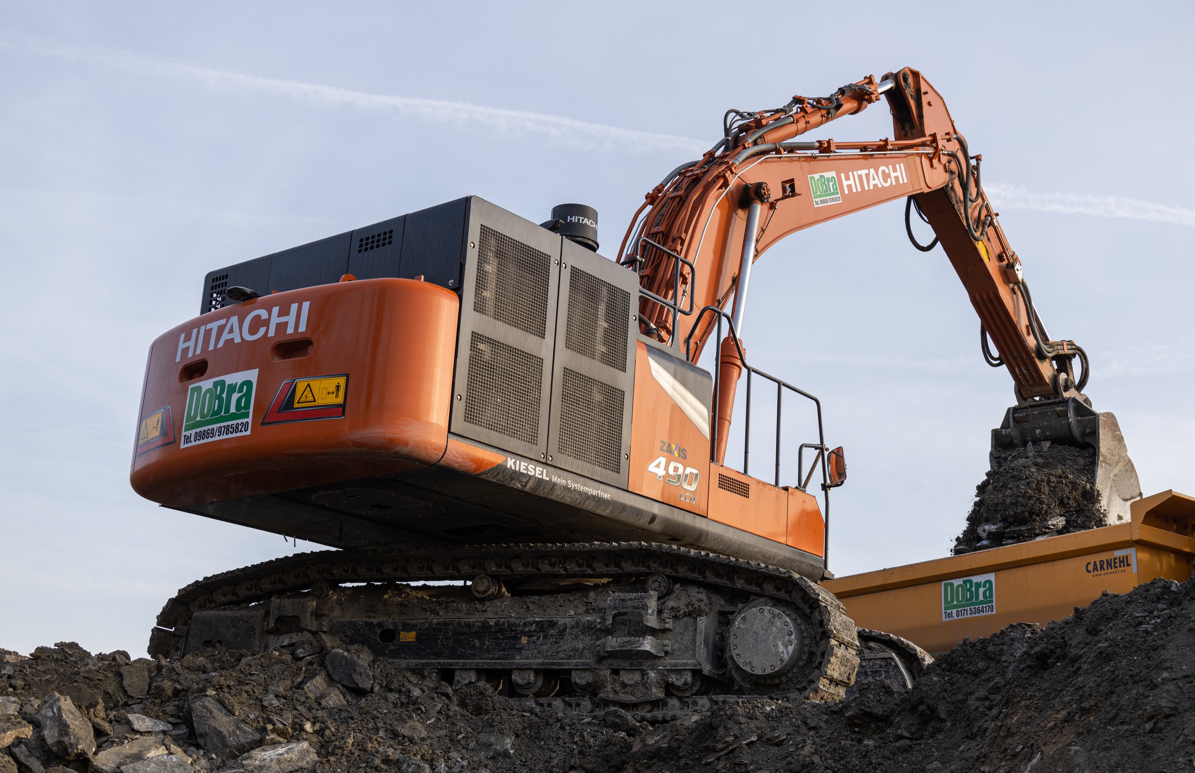 Hitachi Construction on X: Hitachi Construction on X:
