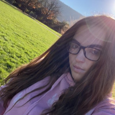 lauraxbiggs's tweet photo. #NewProfilePic https://t.co/XseML5f4a8