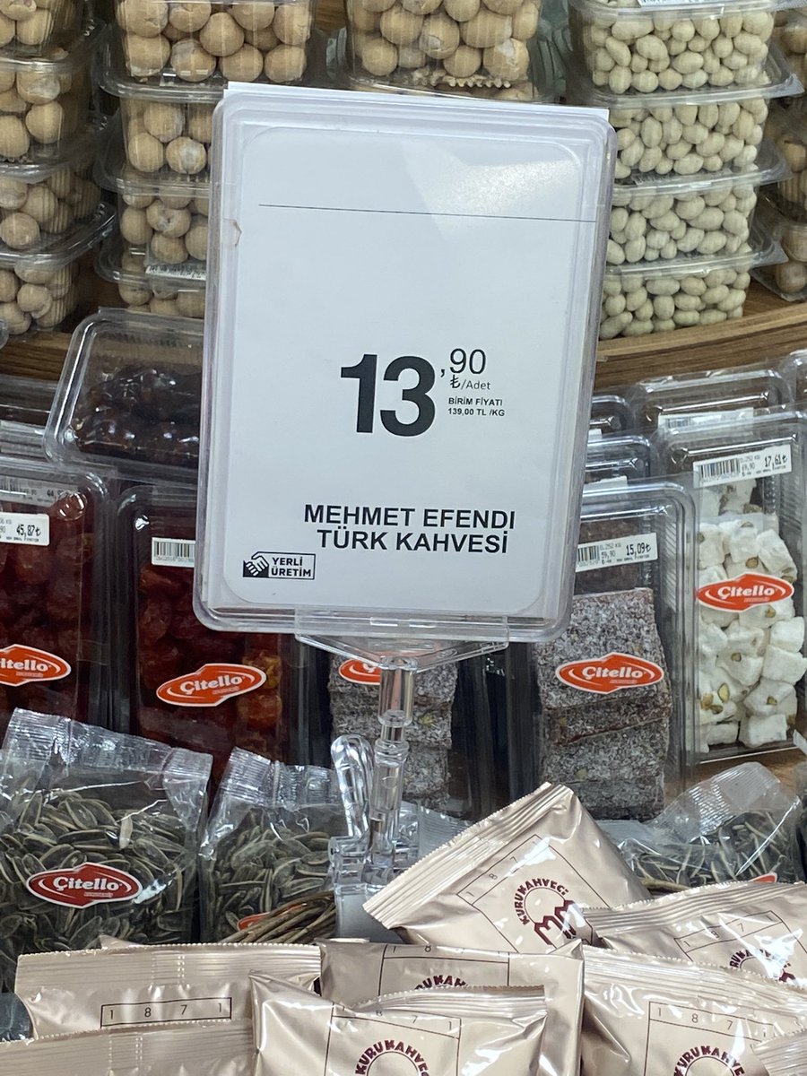 Makyaj giysi alkol benzin falan her şeyin fiyatı ok üzdü ama en büyük darbeyi şurdan yedim hshdjf