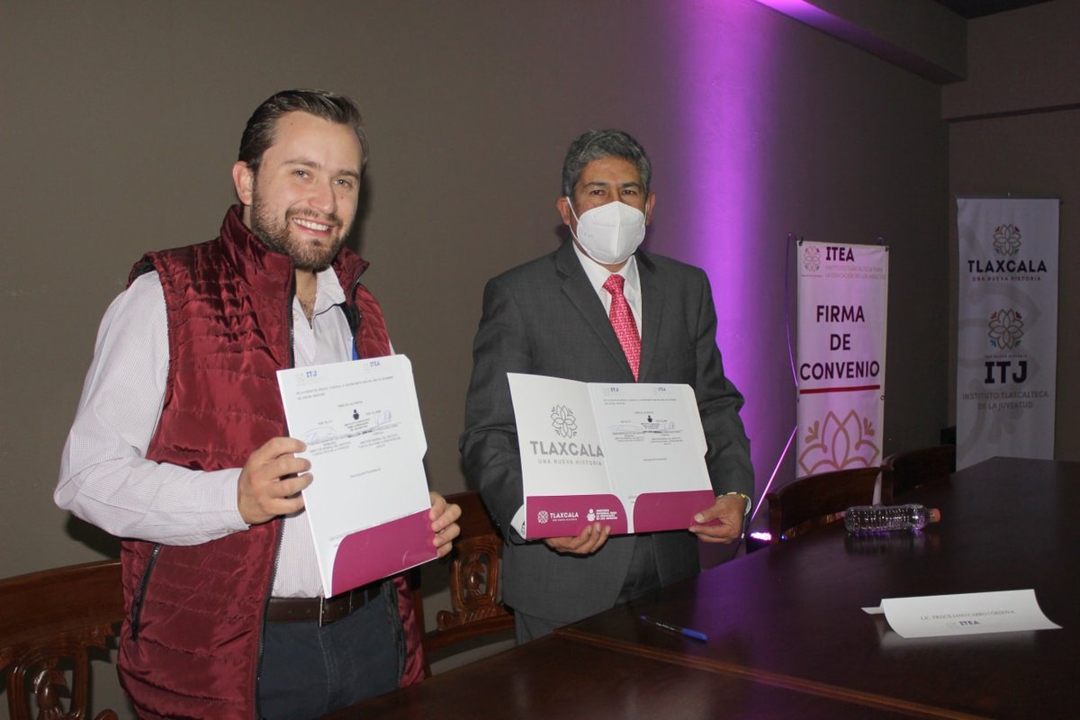 itea2's tweet photo. #ElDato| Está mañana el ITEA a través de su Director General, Prisciliano Carro Cordova, llevó a cabo la firma de convenio con el ITJ para dar seguimiento al convenido firmado entre el INEA y el IMJUVE.
 
"En el Itea, trabajamos para transformar vidas"
#Tlaxcala #UnaNuevaHistoria https://t.co/b83liekaVb