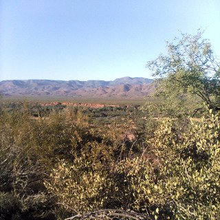 So pleasant to walk the high desert in the winter. Perfect temps and no snakes! From my Mazatzal Mtns explorations, before the area burned in the Bush fire, always magnificent views https://t.co/M8Tym6L4uk