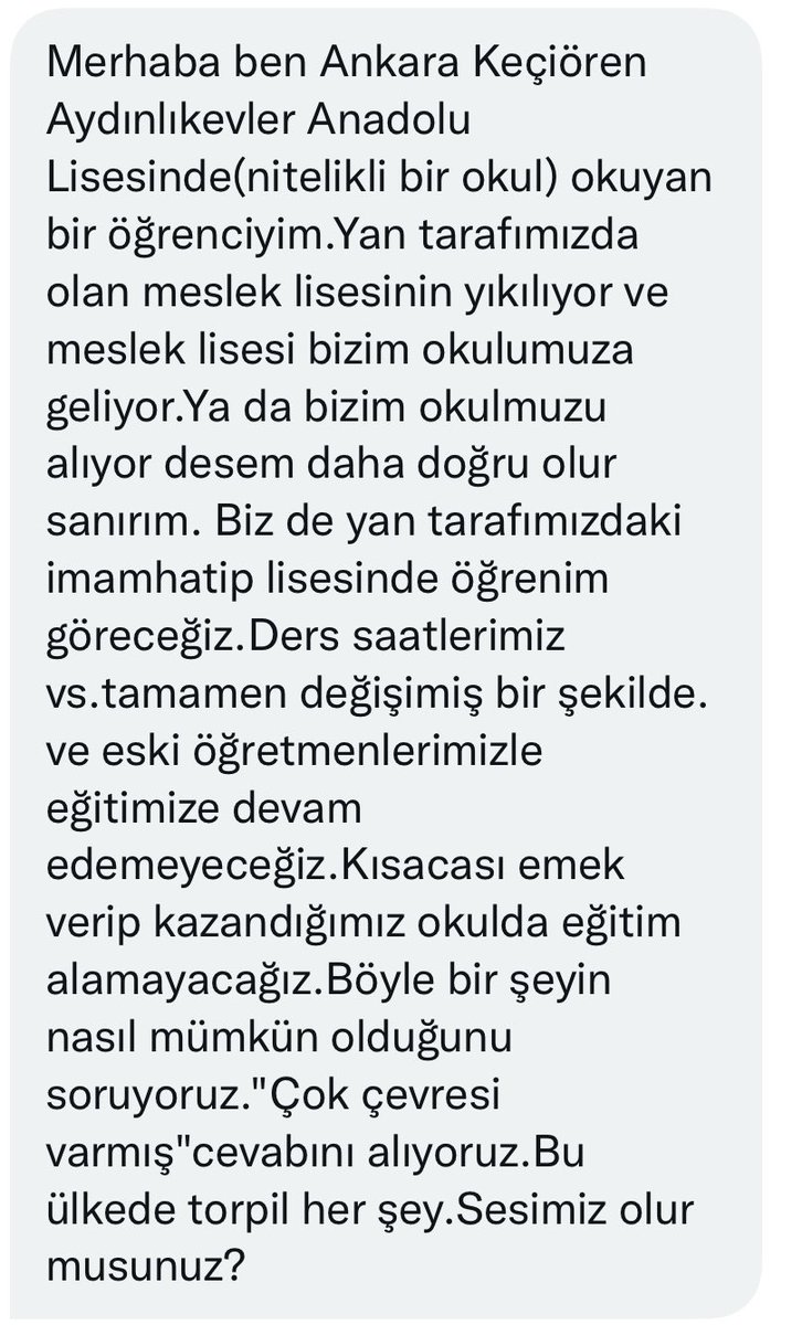 solcugazete's tweet photo. Ankara’da, Aydınlıkevler Lisesi öğrencileri okullarından zorla çıkartılıyorlar.

Bu duruma sessiz kalmayan öğrenciler ise #direnaydınlıkevler tagı altında ses yükseltiyor…

Hep beraber ses yükseltelim;
DİREN AYDINLIKEVLER https://t.co/hernYr5P8G