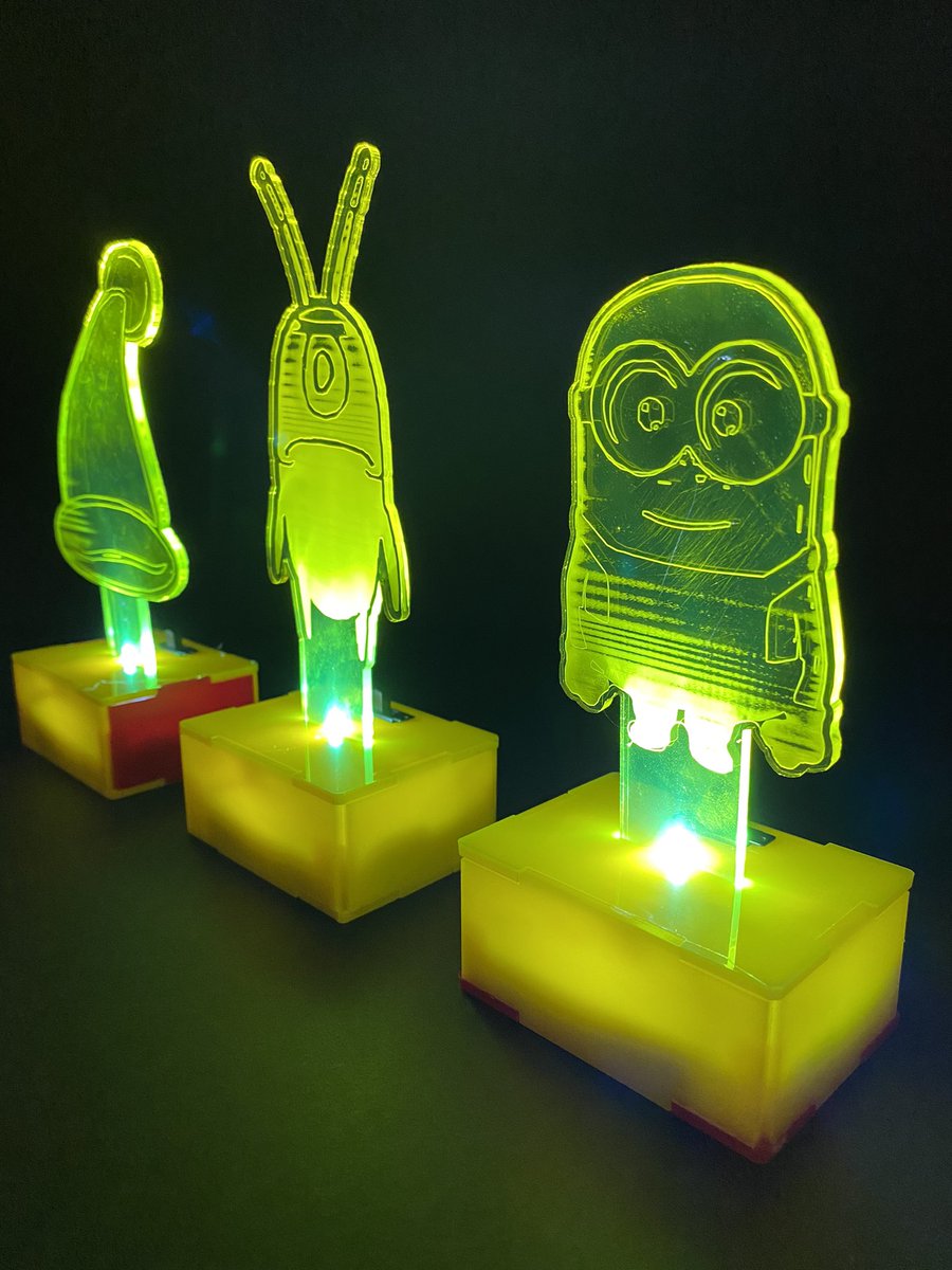 ydadesigntech's tweet image. . @dyffrynaman great effort from year 9s to finish their mood lights - learning to use #techsoft 2D Design and laser cutting.
Da iawn Lara, Taran, Ben, Lowri a Ryan