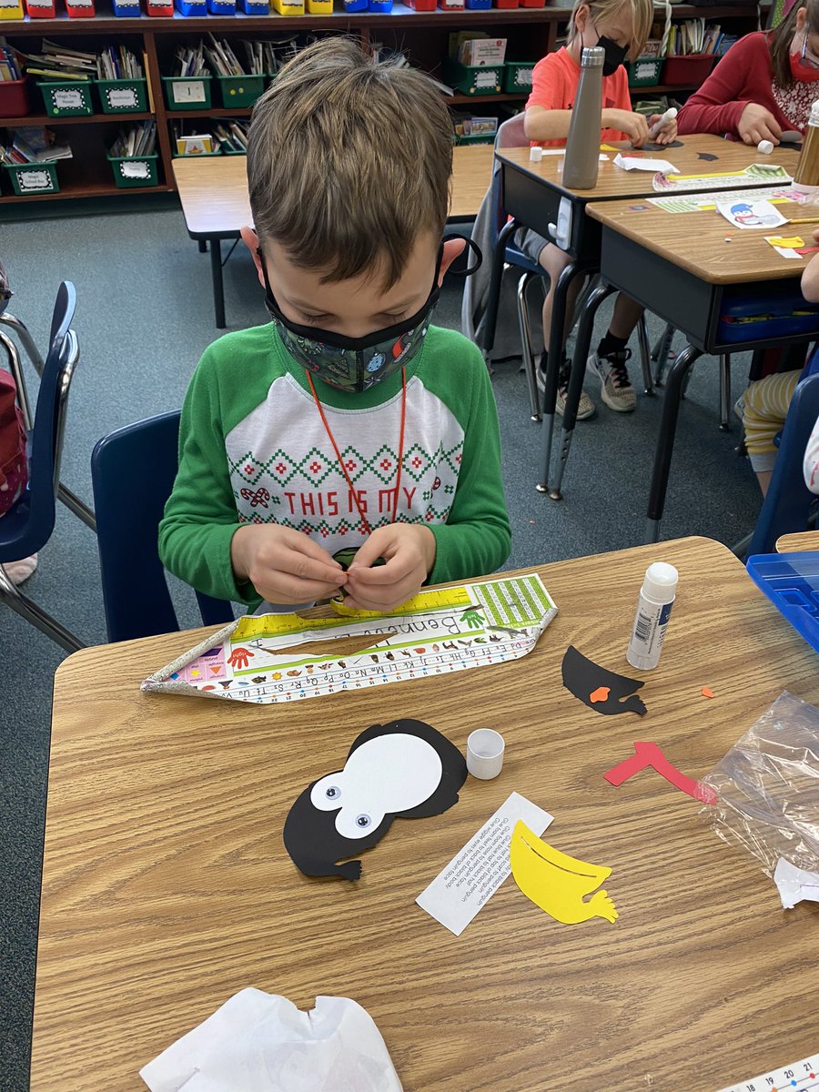 Mrs. Hubbard (Ms. Petro) tweet media