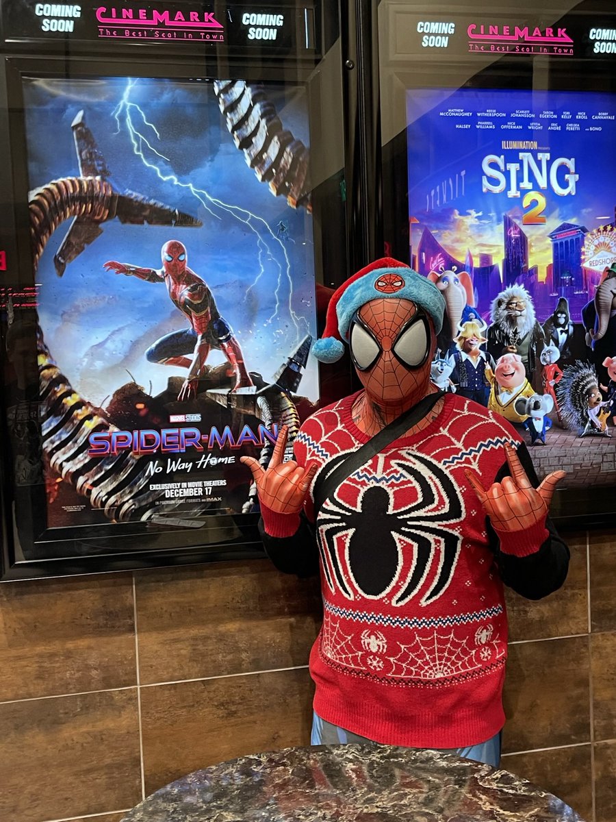 GO SEE SPIDER-MAN NO WAY HOME IT IS EASILY THE BEST SPIDER-MAN & SUPERHERO FILM OF ALL TIME & THIS IS COMING FROM A SPIDER-MAN FANBOY!!!! https://t.co/4QFtAjbR8D