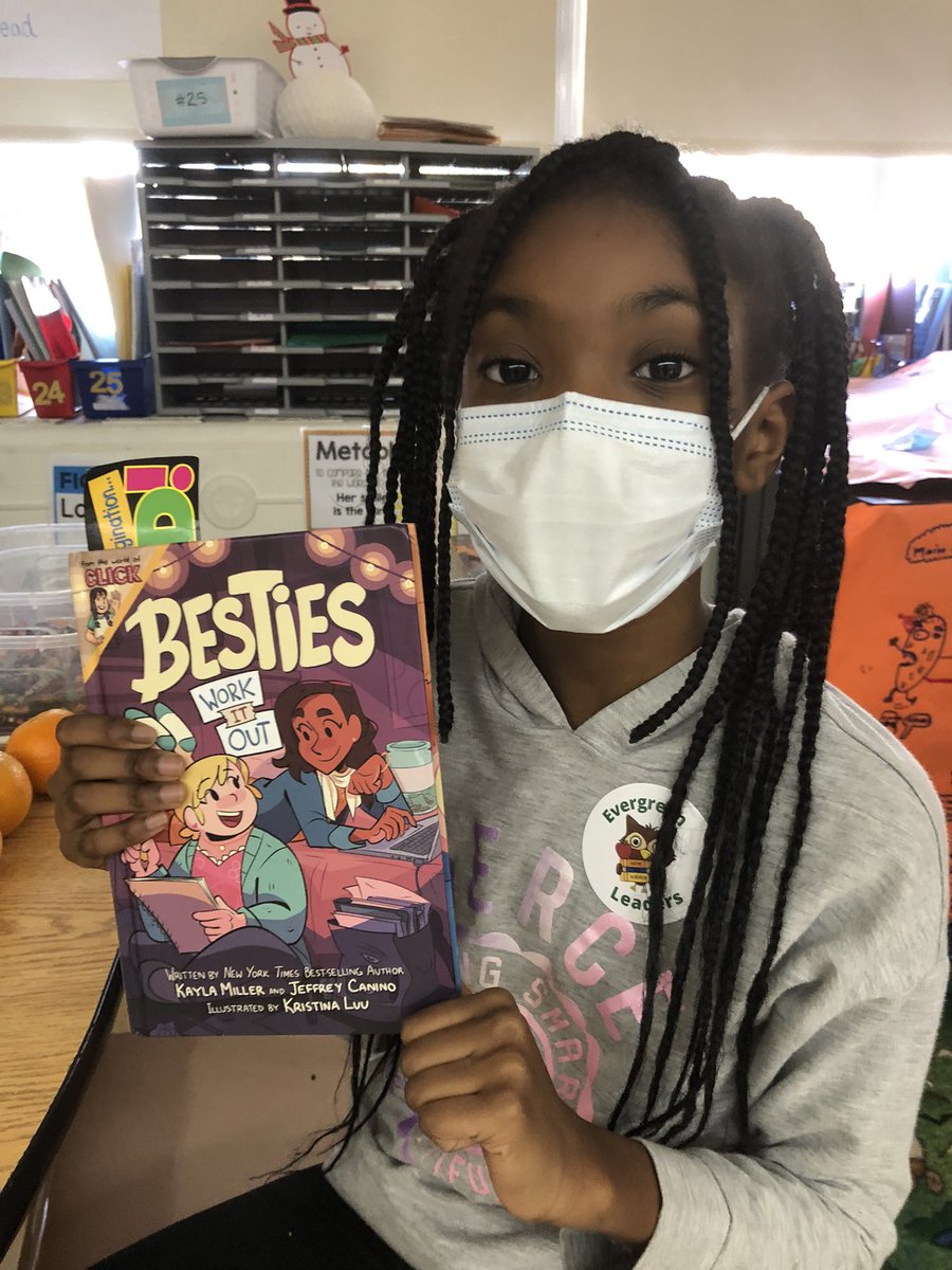 msmood_Woodbury's tweet photo. An Evergreen Leader @WoodburyCitySch renews her library book. #GirlsRead #WoodburyPride #4thGrade https://t.co/Ms9eDlGVnG