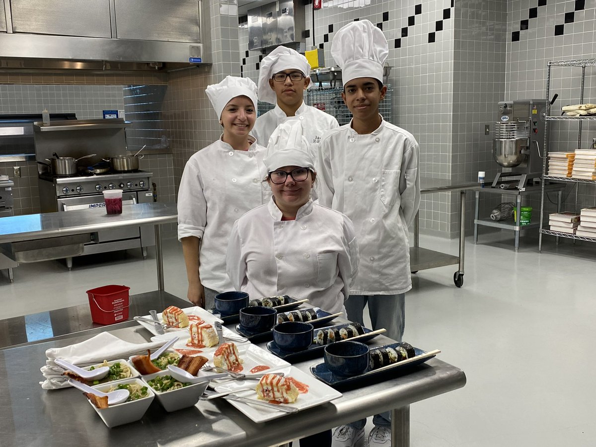 HHS Culinary Arts tweet media