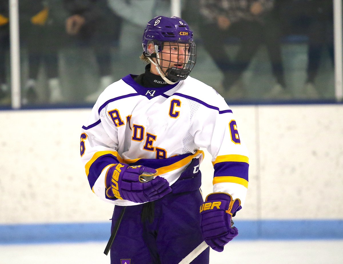 BHS 
Pics from Last Night (Cretin-Derham Hall) 

TL: Attila Lippai 
TR: Luke McCarthy 
LR: Zach Sondreal 
LL: Raider student section