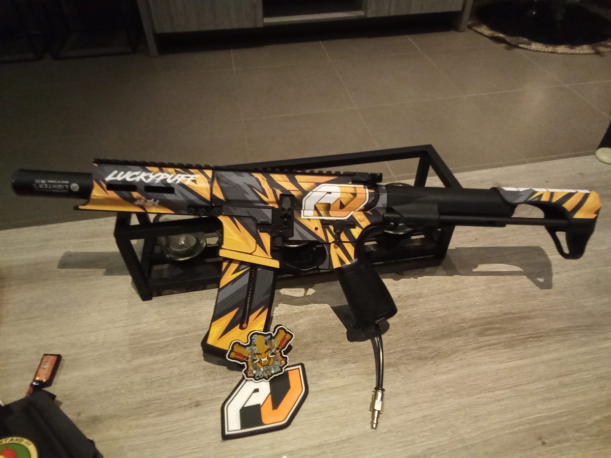 Olivier "Luckypuff" Olligschlaeger tweet media