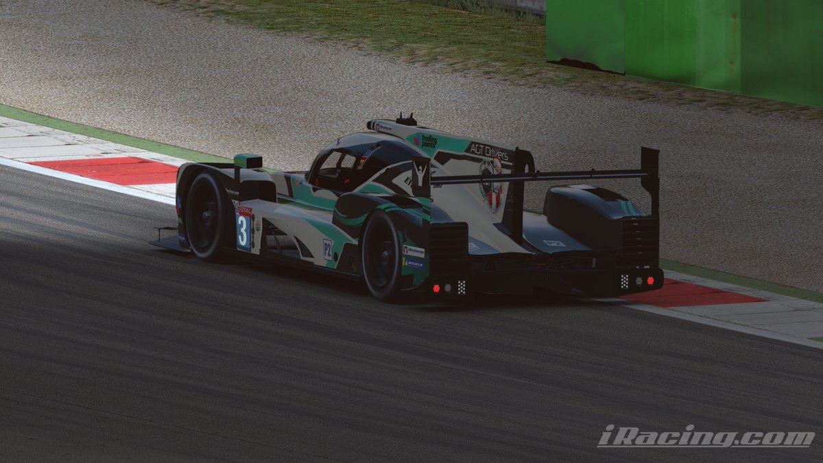 Mañana nuestros pilotos correrán las <a href="/24hMonza/">24h Solidarias</a>, un evento divertido y que busca que los pilotos pasen un buen rato disfrutando con otros equipos por una causa benéfica. Gran iniciativa.