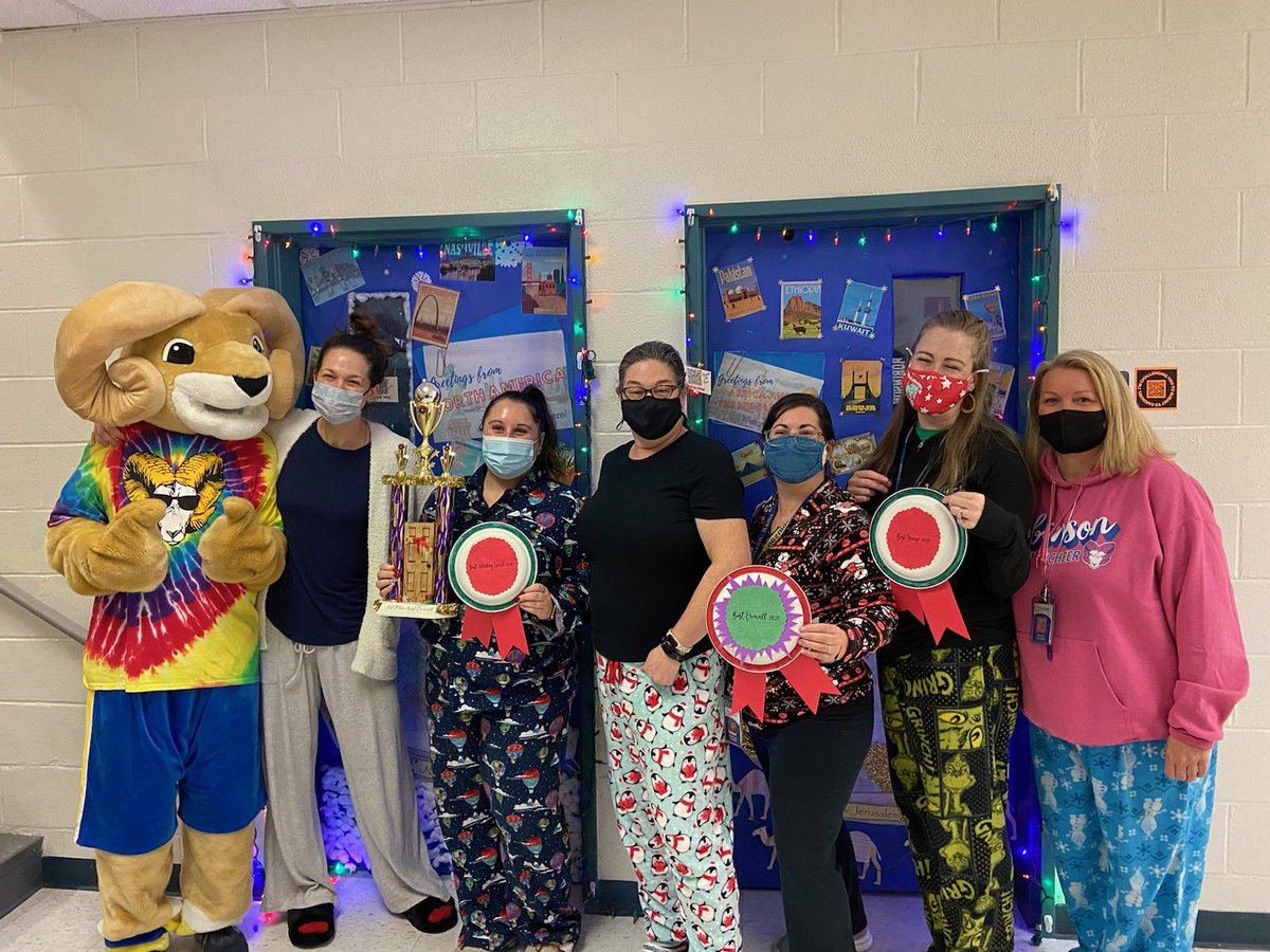 Ms. Levy (she/her/hers) tweet media