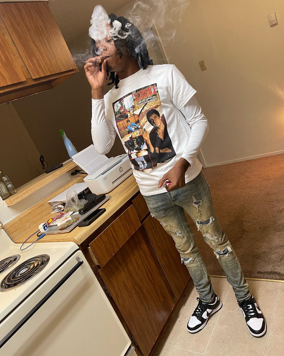 Get2itt_'s tweet photo. Glo Day Was Yestaday Ian Bless Yaw 🩸😤💨💨 Hea It Go … https://t.co/uZIuh0taeB