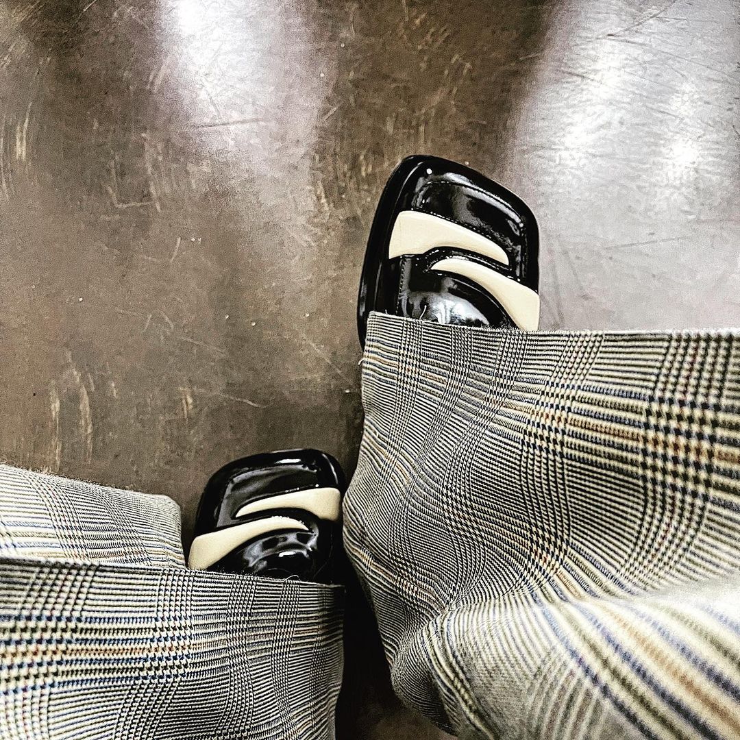 FA89NNY's tweet photo. ㅤㅤ ㅤㅤㅤ ㅤ𝚆𝚒𝚗𝚎? https://t.co/WwIoEFPFOh