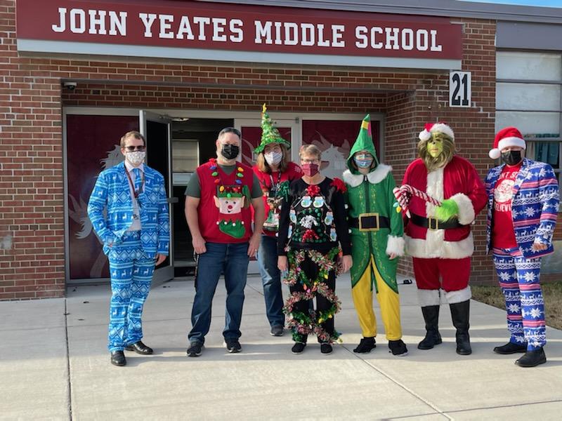 ChargersJyms's tweet photo. Happy holidays- from our family to yours! https://t.co/0zRCp2W5cQ