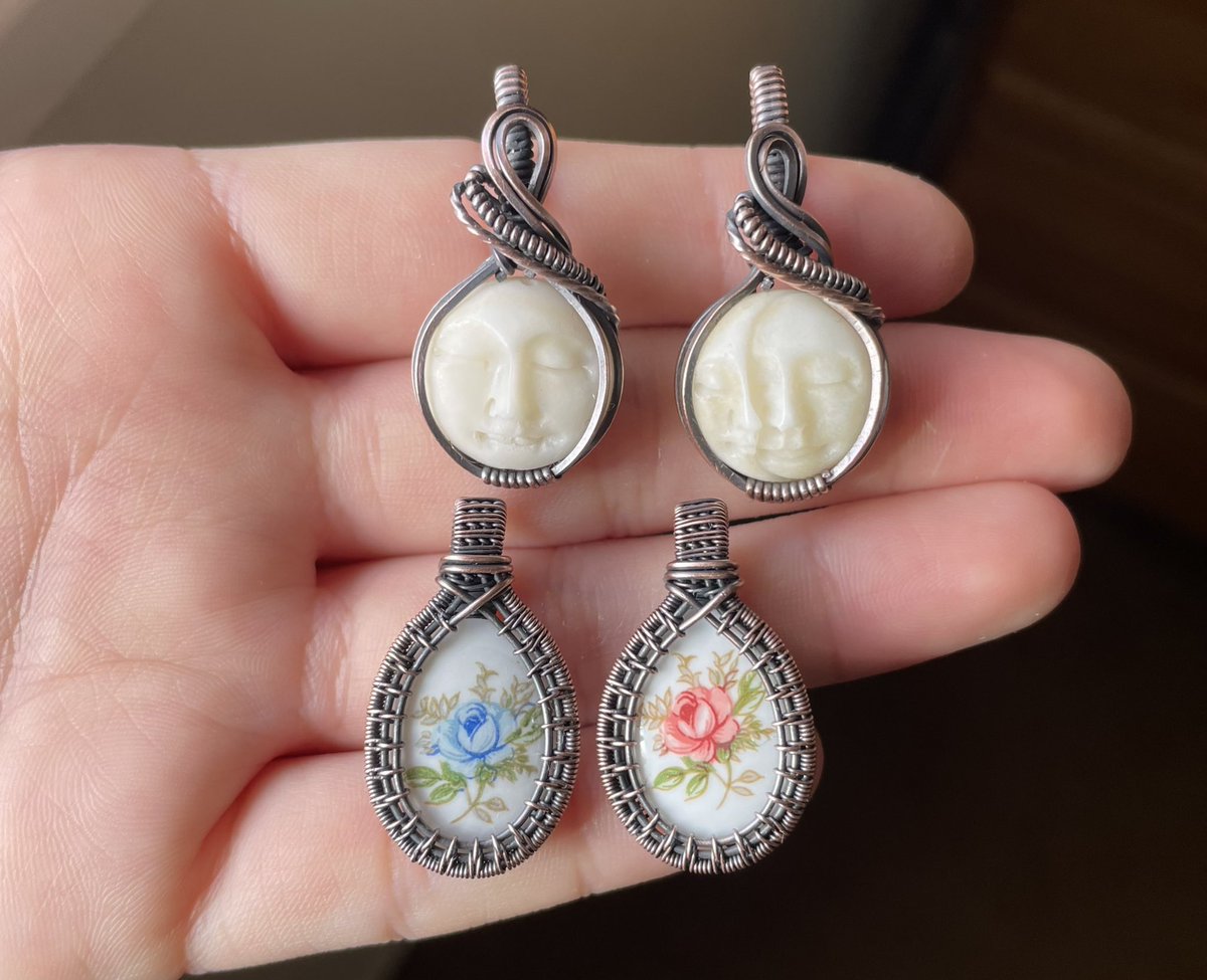 Some of my faves that will be available TODAY at 3pm PST!!😍