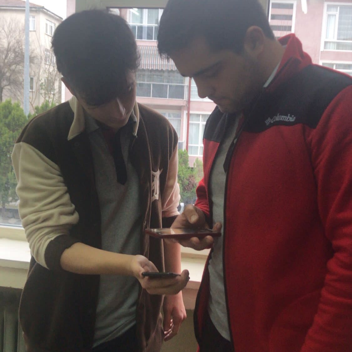 Sakarya'nın Liselileri Beraber Çözüm Bulalım, Ülkemiz İçin Çalışalım Diyor💪🏻

Meslek liselerinden fen liselerine kadar tüm liselileri gelecek kaygımıza çözümler bulmak için 25 Aralık'ta Ankara'ya davet ediyoruz.  ✅

<a href="/tlb_sakarya/">TLB SAKARYA #HDPKapatılacak</a> 

Katılmak için⤵️
🔗calisangenclikkurultayi.com/anket/