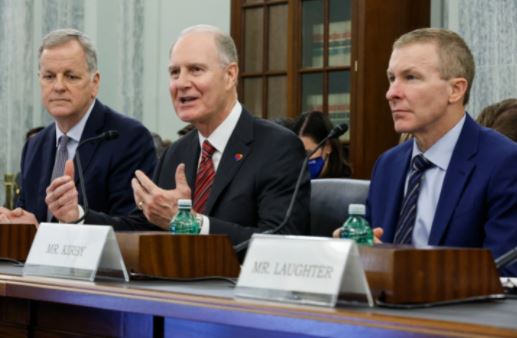 CBSNewsTexas's tweet image. #BREAKING - Officials with Dallas-based Southwest Airlines have confirmed that company CEO Gary Kelly has tested positive for COVID-19. cbsloc.al/3F8lcwe