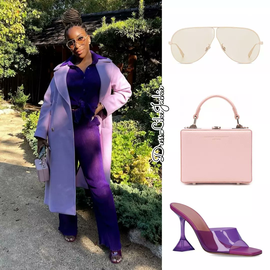 DressLikeJA's tweet photo. #NEW 💜
Jackie wearing: @ZARA coat, @kaicollective Shirt and Pants, @Dior sunglasses, @BBlackwoodNYC bag, @AminaMuaddi sandals https://t.co/3Xcb8gTcnN