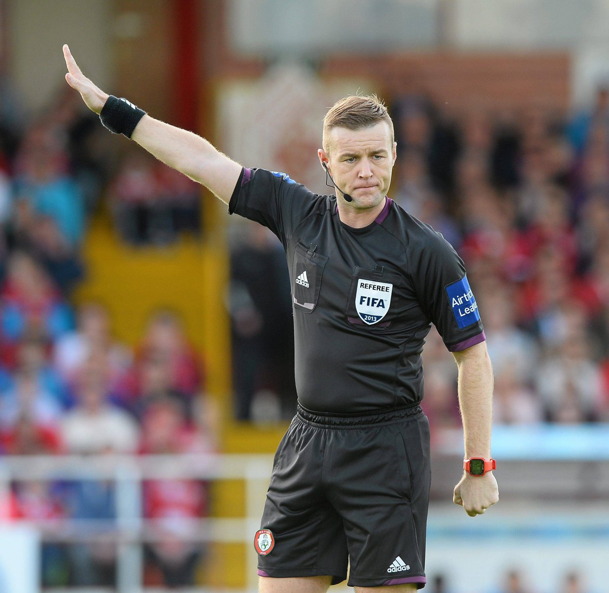 IrelandFootball's tweet photo. Congrats to @alanrefkelly on an excellent career 👏

A fantastic referee but also a terrific ambassador of Irish football ⚽️

Best of luck with your future endeavours! https://t.co/52eEtpY9VU