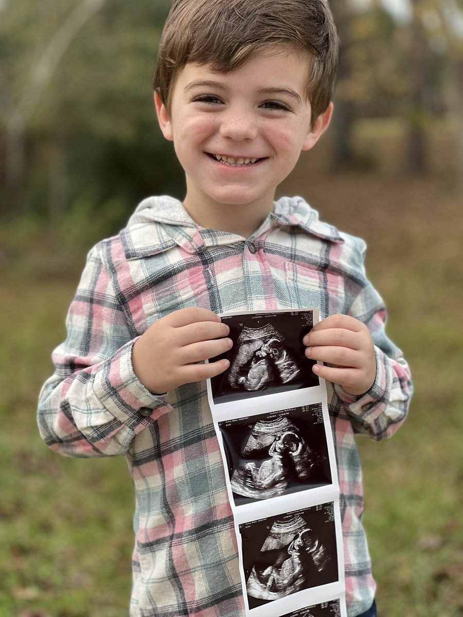 mehiatucker12's tweet photo. Just obsessed with my Tucker and Caroline Rea💙💕 https://t.co/YasiVLsKVP