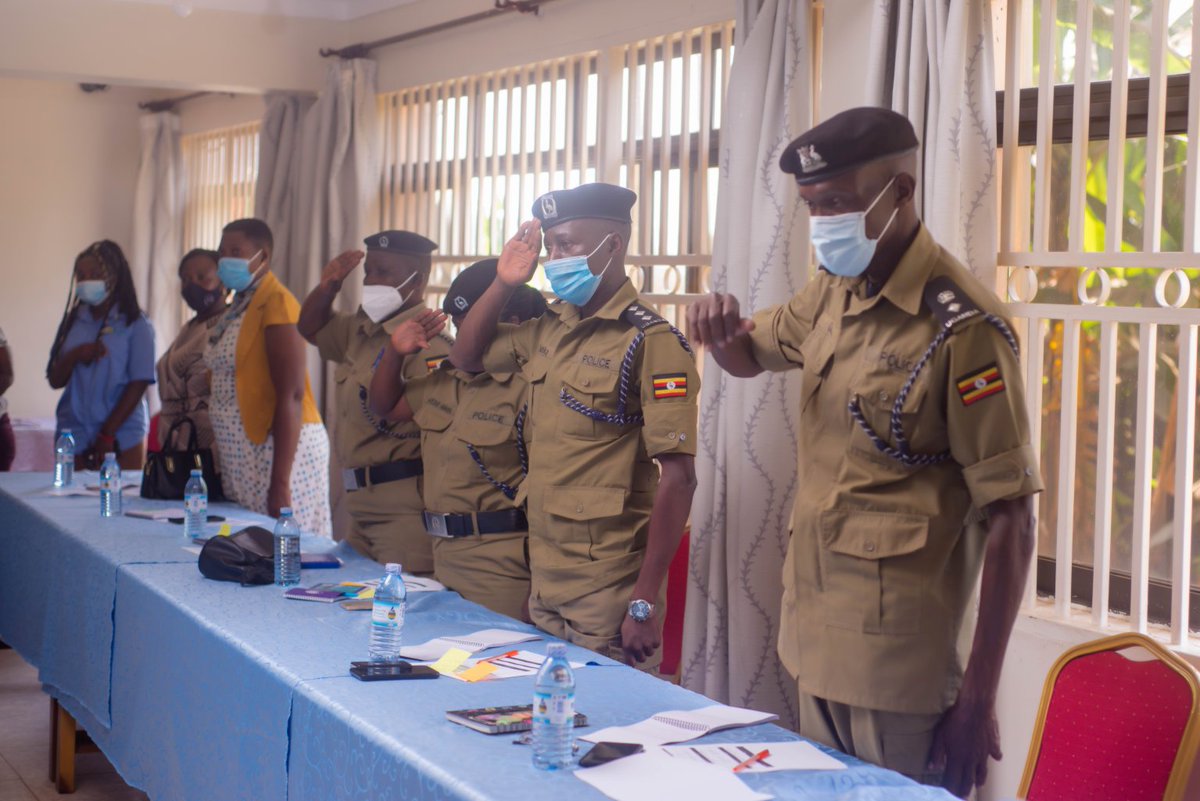 WomenWithAMiss1's tweet photo. Police committed to provide Sexual Minorities and People Who Use Drugs with equal protection of the law by ensuring that the violations that are perpetrated against them are properly investigated and concluded during the Police Training
@UHAIEASHRI https://t.co/2E5tVhJGRo