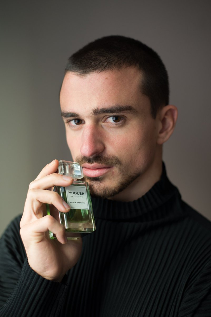 AnthoPo's tweet photo. PARFUMS DE FÊTES
Vous avez une idée de votre menu du réveillon mais pas de quel parfum porter ? 🤔🥳

Je vous aide : https://t.co/ceB0bbttd6 👈🏻
#Parfum #Blog #Anthopom https://t.co/fuCnU0KY1A