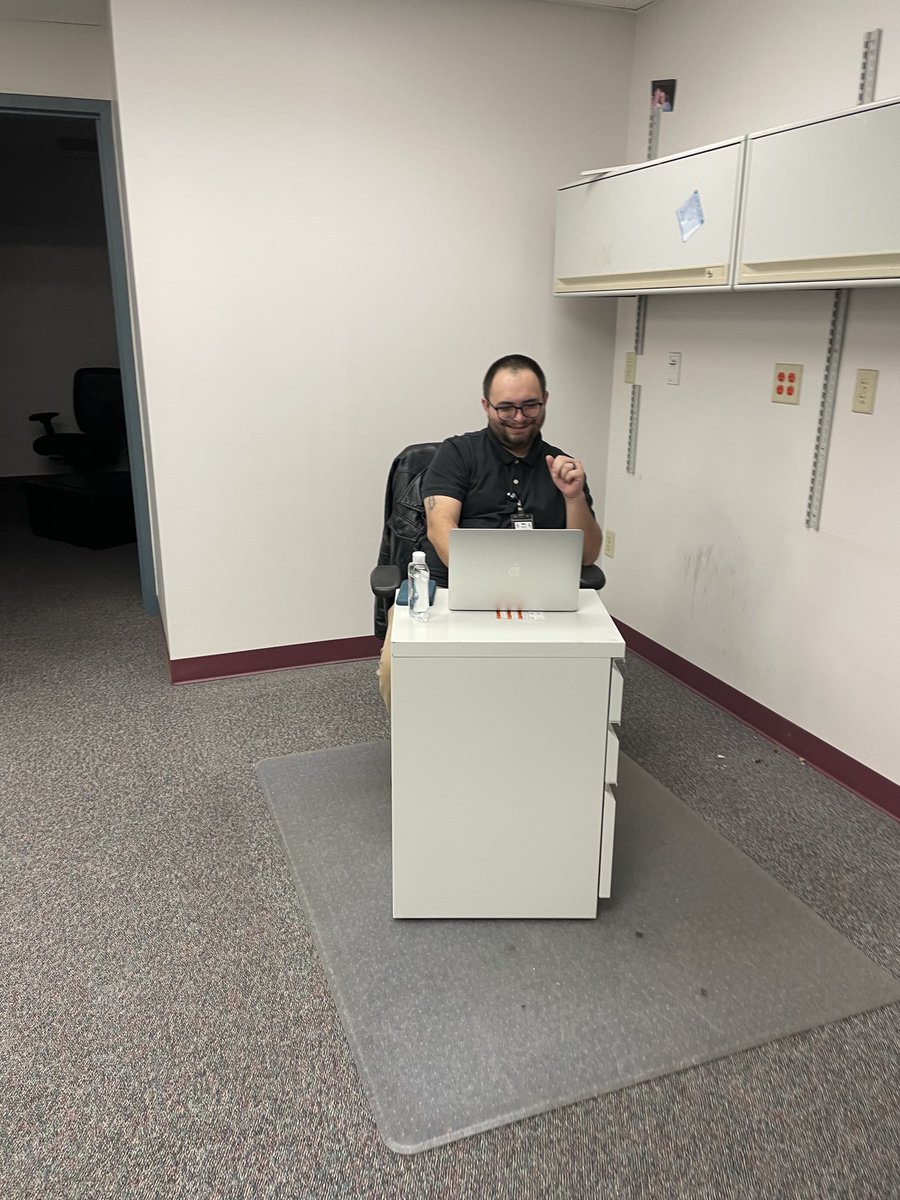 GCweareIT's tweet photo. Maybe Santa will bring our Network Manager better working conditions for Christmas! https://t.co/MNj2fZMVAS