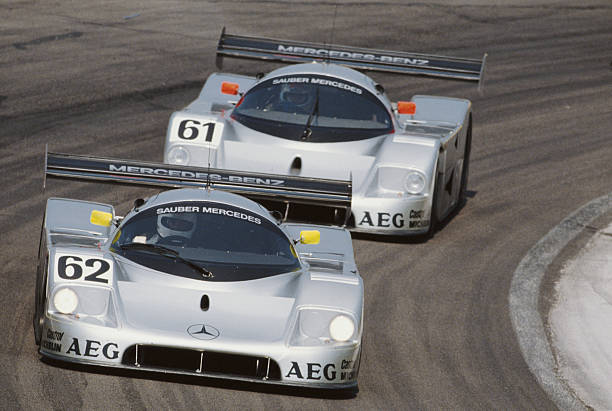 Jean-Louis Schlesser e Mauro Baldi, Sauber Mercedes, Dijon Prenois, 1989. Fotografia: Pascal Rondeau.