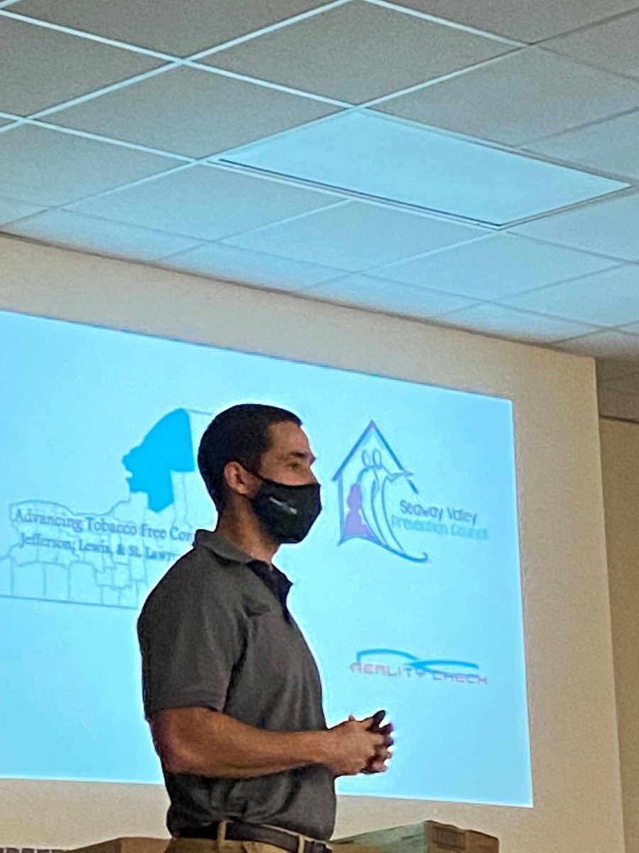 SVPCTobaccoFree's tweet photo. Yesterday we traveled to Sackets Harbor to present our E.N.D.S (Electronic Nicotine Delivery System) presentation to the Middle and High school students, and to recruit new Reality Check youth. #RealityCheckofNY https://t.co/hJFoTSlUDA
