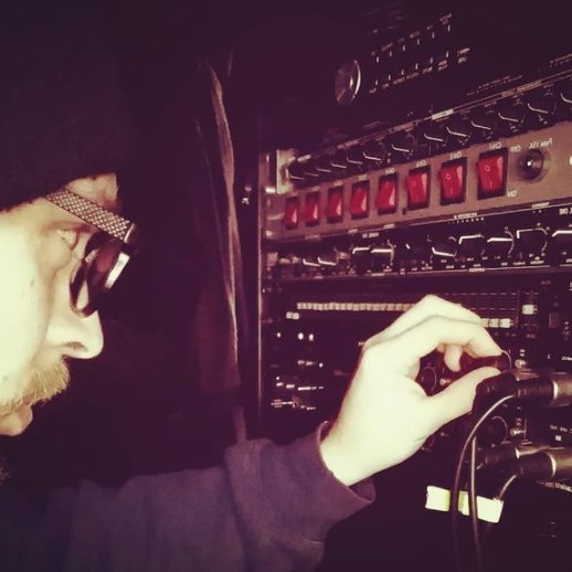 #vastorecords #producerlife #session #band <a href="/WeAreFocusrite/">Focusrite</a> #focusrite18i20