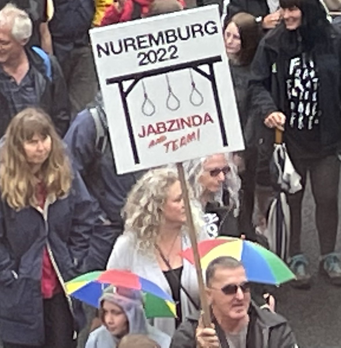 Slippered Pantaloon 🏳️‍🌈🇵🇸💜🇺🇦🏳️‍⚧️ tweet media