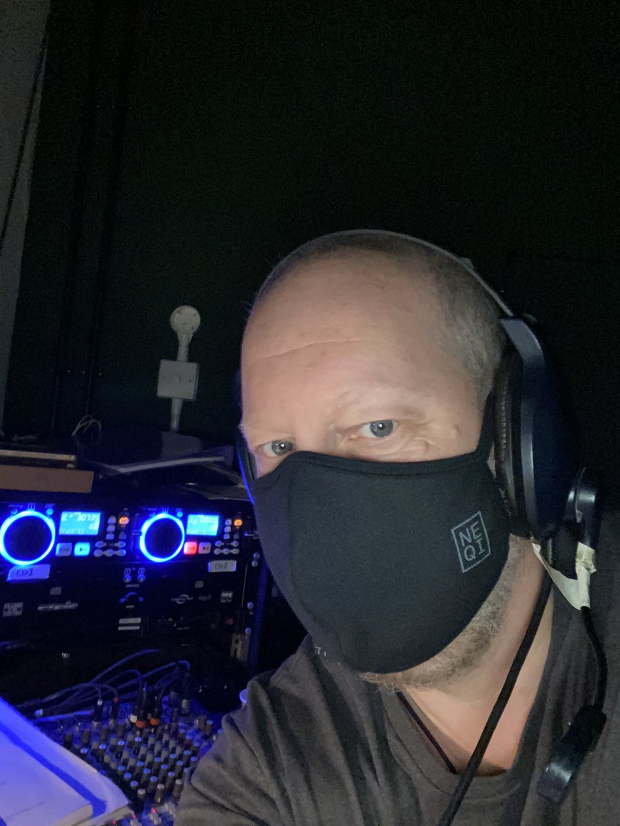 HarlowTory's tweet photo. Loving the official opening night of “Once Upon A Time” @vickyhallharlow   #harlow - I’m loving being back in the sound and lighting box and having the #bestviewinthehouse - it’s an amazing show! https://t.co/FqWU63bdEE