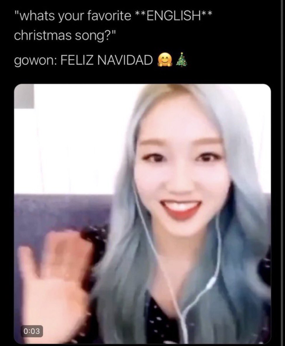 tiny__won's tweet photo. happy holidays ❤️ https://t.co/GmUgUP8NFr