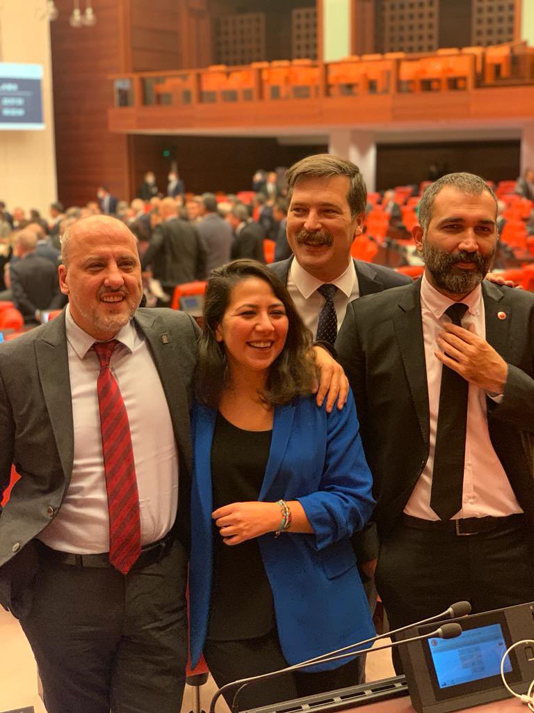 barisatay's tweet photo. Mücadeleden asla vazgeçmeyeceğiz ✌🏻 https://t.co/yzPeujwVF3