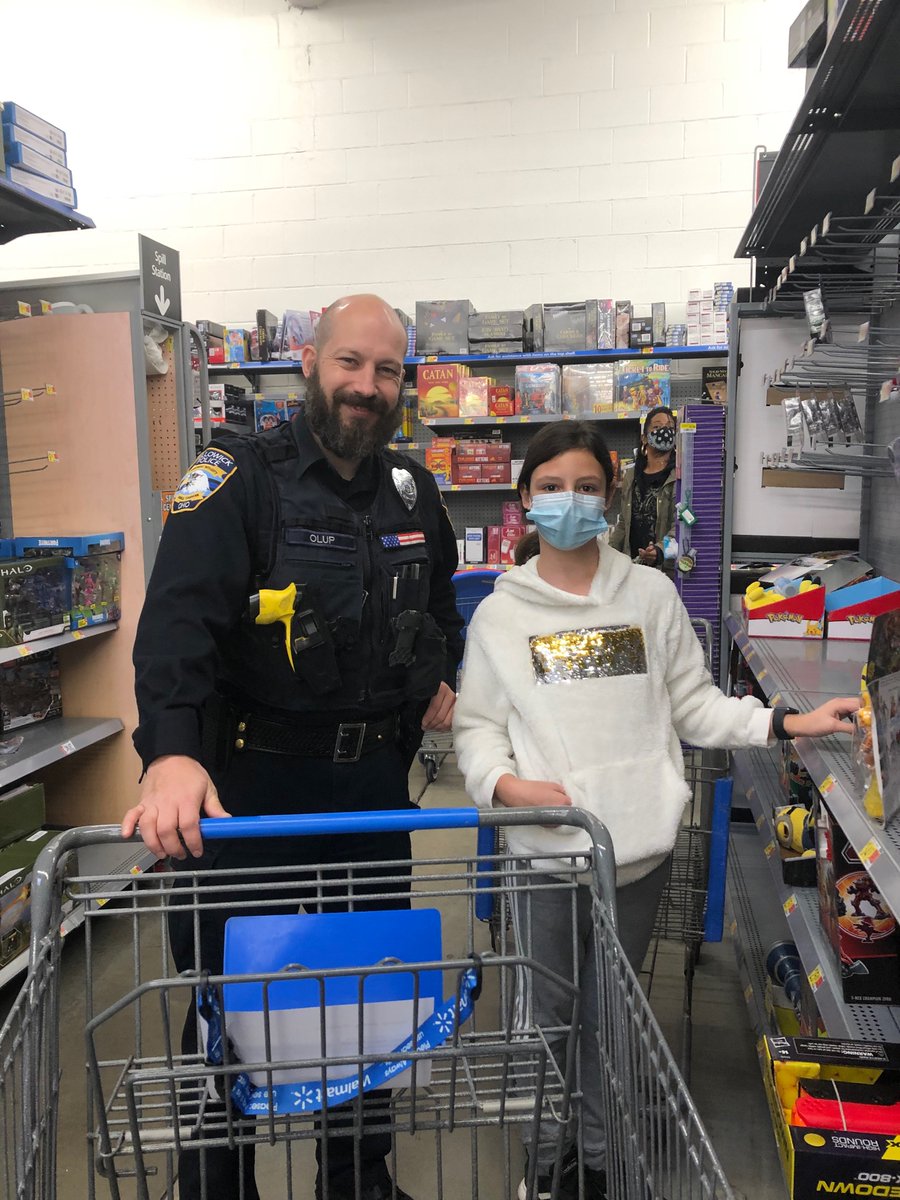 Thanks Willowick PD for making Christmas special for these boys &amp; girls! 
#weschools