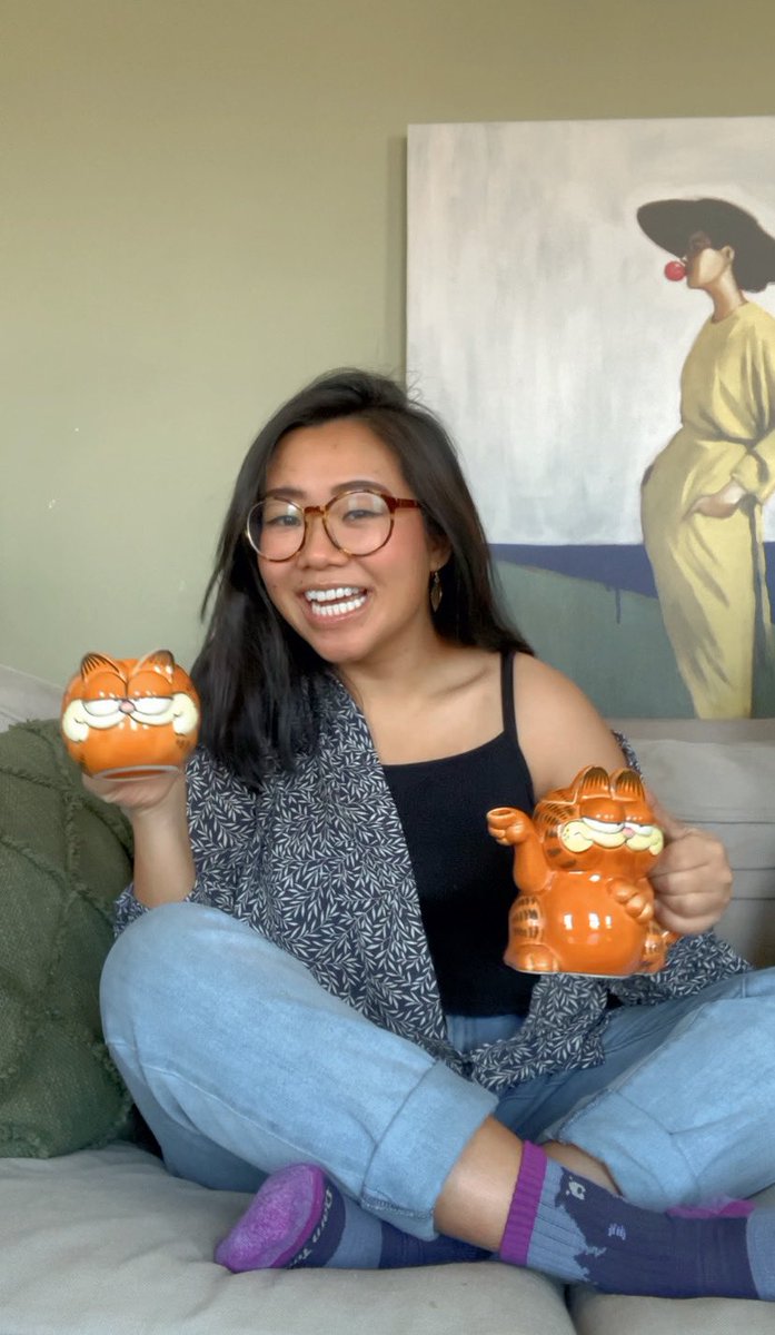 janfield_'s tweet photo. it’s been a stressful week but i got my gug (garfield mug) as a treat ! https://t.co/oVEQCTcFaz