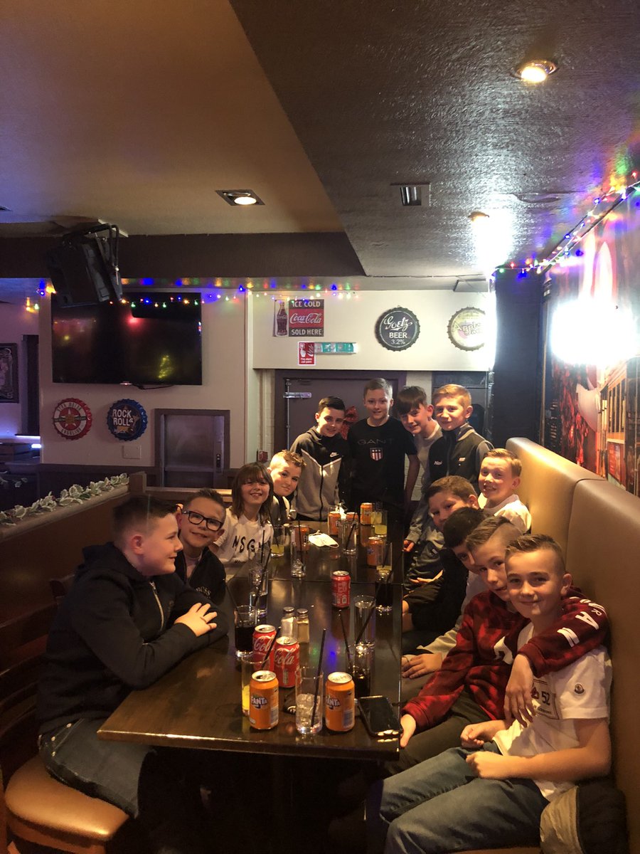 Eddlewood2's tweet photo. Christmas night out for the Ewood boys 🙌🏻 some parents will be hoping the boys don’t make it out the Escape rooms 😂 https://t.co/WzUrT3Ox6o