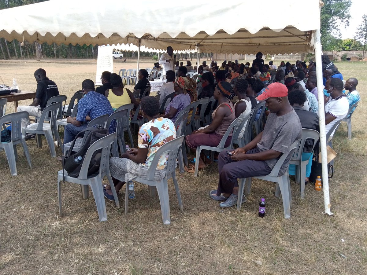 lacsonug's tweet photo. We marked Anti Corruption week at St Paul Primary School in Ngetta with a theme 
"Promoting Active Community Participation in Social Accountability."
These was graced by @RDC Lira DLG and @LCV Lira with funds from @actionaiduganda 
#SPA #YPPS Project https://t.co/WcDjOP0qvQ
