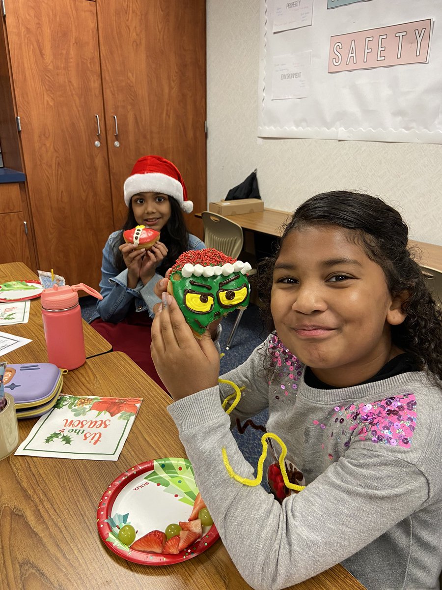 Mrs. Voigt’s 3rd Grade Class tweet media