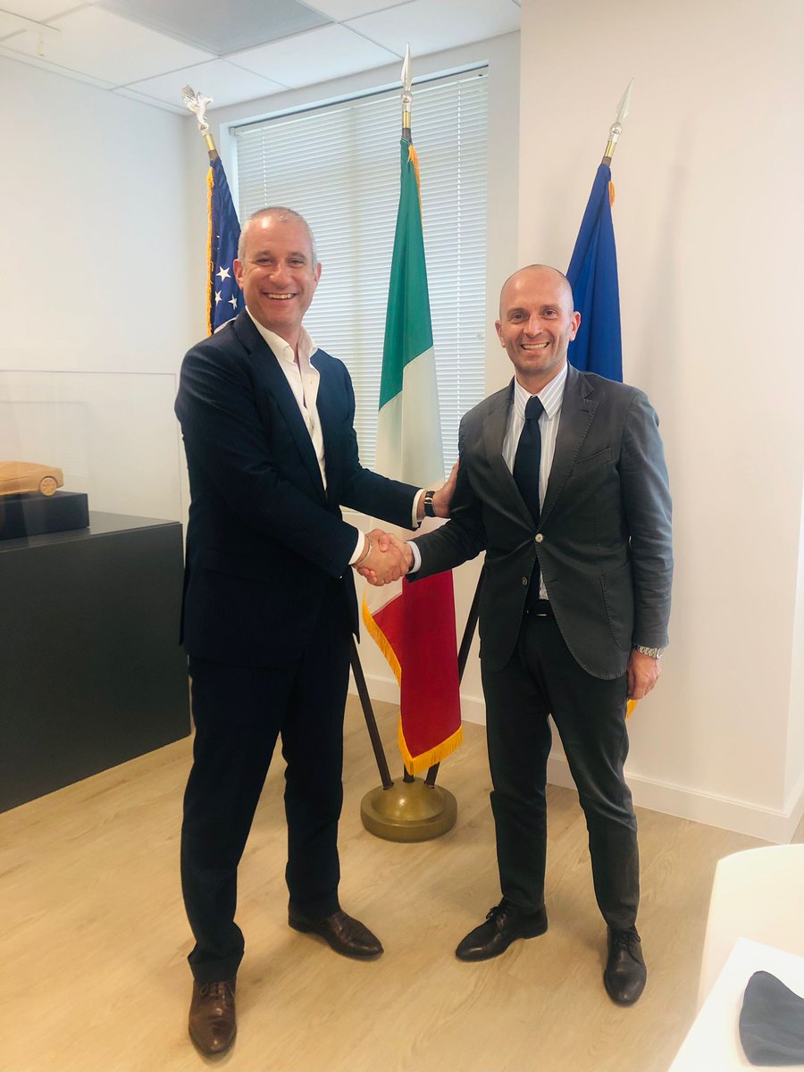 Congratulazioni al nuovo Presidente del Com.It.Es. di Miami dott. Andrea Di Giuseppe e a tutti i neo-eletti.
Buon lavoro!

<a href="/ItalyinUS/">Italy in US</a> <a href="/ItalyMFA/">Farnesina 🇮🇹</a> <a href="/LuigiVignali/">Luigi Maria Vignali</a> <a href="/TrendGroup/">TREND Group</a>