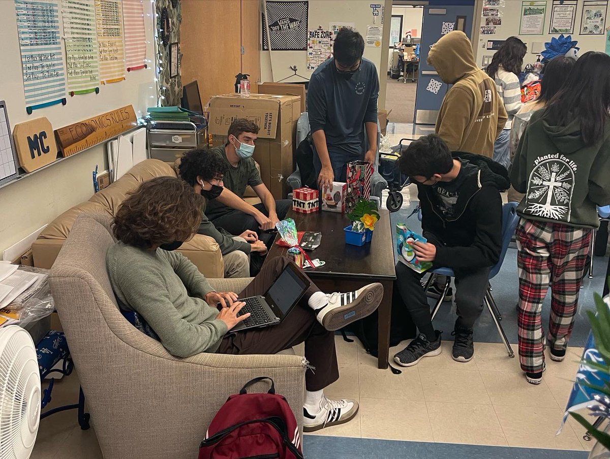 Sarah MC tweet media