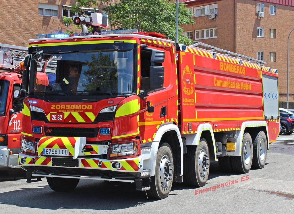 TebmorF's tweet image. Atención pregunta sin trampa!!

📌 Si tuvieras que elegir, a un incendio de nave industrial, ¿qué segundo vehículo te llevarías?

Fav ❤️ - Autoescala
RT  🔄 - Nodriza
