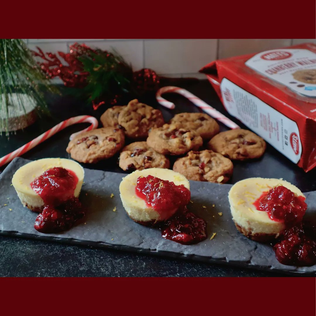 MattsCookieCo's tweet image. We are dropping our first recipe of #12DaysofCookies! Use Matt's #CranberryWalnut cookies to make a delectable crust for our Cranberry Cheesecakes Bites with Cran-Raspberry Sauce. Recipe Link Below: buff.ly/3m9E9Hp