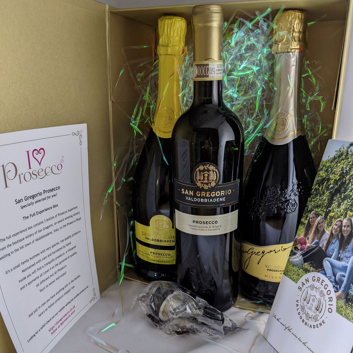 ProseccoEcco's tweet photo. Looking for that special last minute Christmas gift?
https://t.co/SOnvb9nQ5p https://t.co/kct36ZhHoC